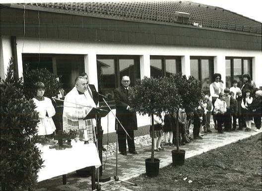 1983 Einweihung Ansprache durch Prälat W. Schirmer